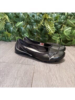 PUMA Saba Women’s Ballet Flats Black Patent Size 6 READ